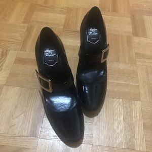 Brand new Roger Vivier heels size 38.5